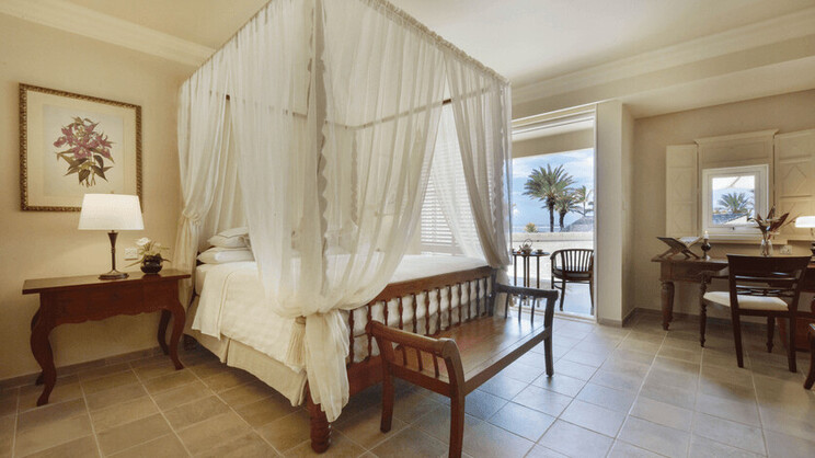 Colonial Ocean View Terrace